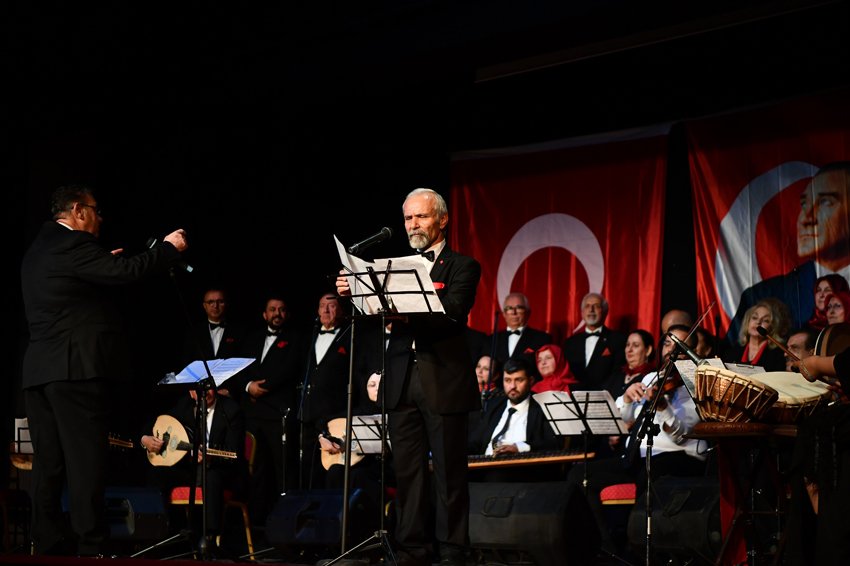 sarkilar-anneler-icin-soylendi