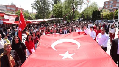 19 Mayıs Atatürk’ü Anma Gençlik ve Spor Bayramı Lale Meydanı’nda