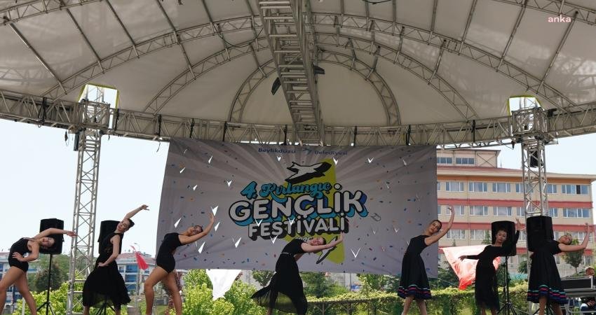 Beylikdüzü, 19 Mayıs Atatürk’ü Anma, Gençlik ve Spor Bayramı’nı 4.