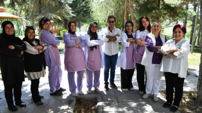 MasterChef şefi Hazer Amani, Anadolu Aşçılar Federasyonu eşliğinde Mamak Kutludüğün