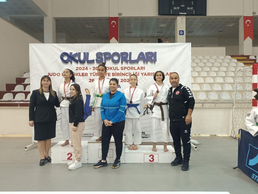 Altındağ Belediyesi Spor Kulübü'nün birbirinden yetenekli judocuları, 26- 27 Nisan