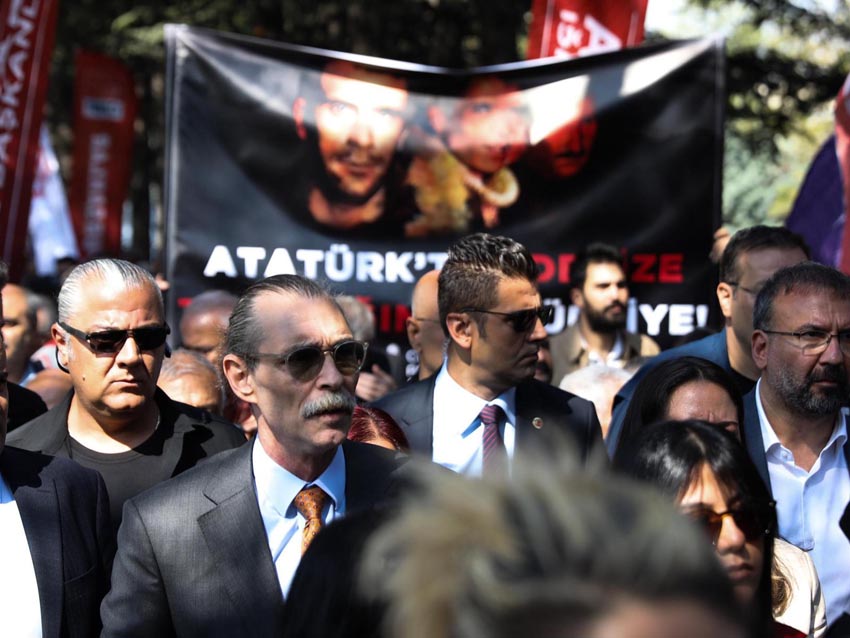 Deniz Gezmiş, Hüseyin İnan ve Yusuf Aslan ölüm yıldönümünde anıldı CHP Genel Başkanı Özgür Özel, milletvekilleri, Ankara İl Başkanı, Etimesgut