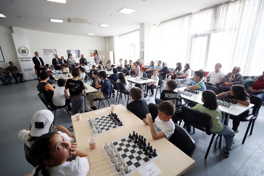 Yenimahalle Belediyesi, 4’üncü Geleneksel Satranç Turnuvası’na ev sahipliği yaptı. 2