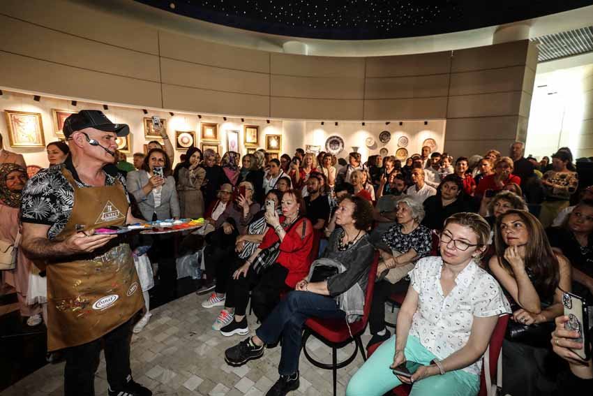 Yenimahalle Belediyesi Meslek Edindirme ve Hobi Kursları’nda (YENİMEK) yıl boyuncu