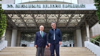 Büyükçekmece Belediye Başkanı Hasan Akgün, Bayrampaşa Belediye Başkanı Hasan Mutlu’yu