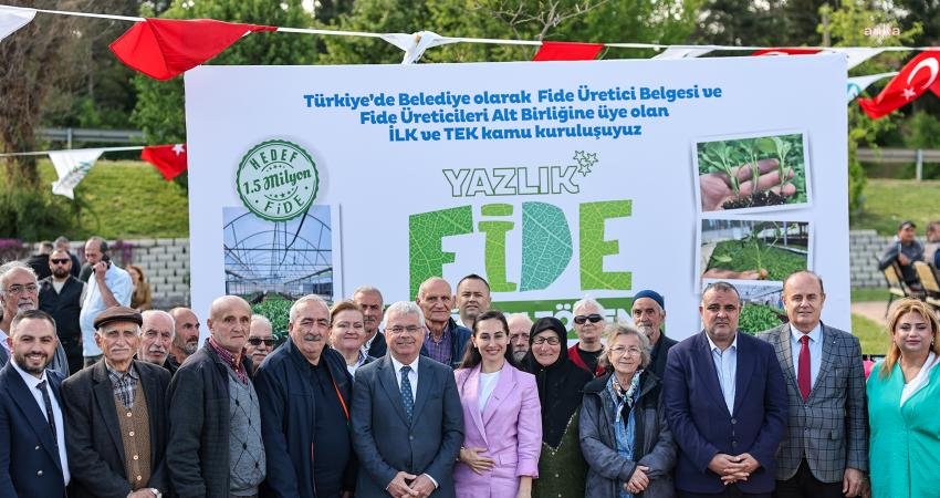 Beykoz Belediyesi, Beykoz Köy Pazarı’nda düzenlenen törenle çiftçiye 1 milyon