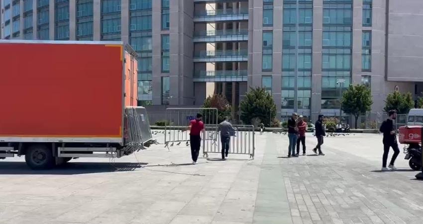 Boğaziçi Üniversitesi’ndeki protestolarda gözaltına alındıktan sonra tutukluma istemiyle Sulh Ceza