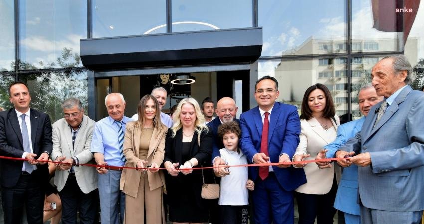 Bornova Belediyesi'nin eski Başkan Yardımcısı Zerrin Gençtürk’ün adı, Bornova Belediyesi