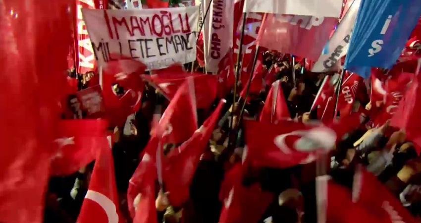 CHP Genel Başkanı Özgür Özel, Boğaziçi Üniversitesi'nde Nureddin Yıldız'ı protesto