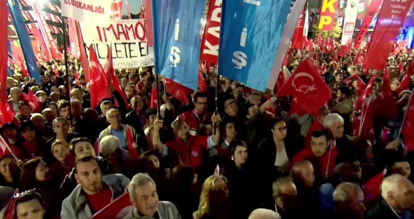 Marmara (Silivri) Cezaevinde tutuklu bulunan Can Atalay, CHP'nin Silivri'de düzenlediği