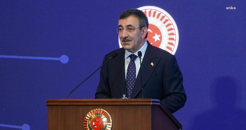 Cumhurbaşkanı Yardımcısı Cevdet Yılmaz, PKK'nın fesih kararına ilişkin, "Bu süreçte olabilecek