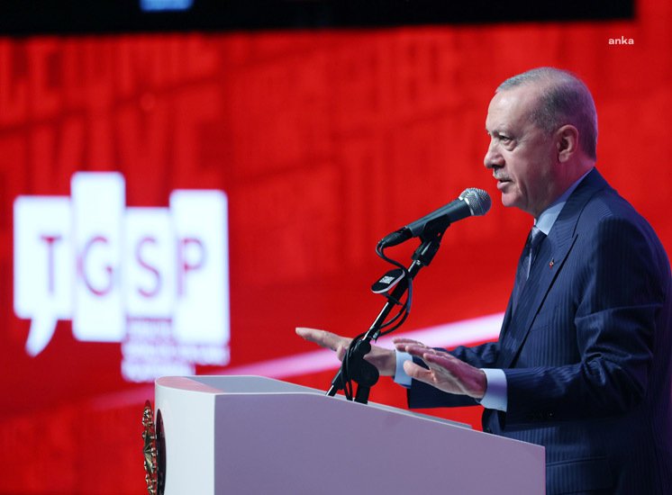 Cumhurbaşkanı Recep Tayyip Erdoğan, 4.Türkiye Gençlik Zirvesi'nde, "Kimse kirli ellerini