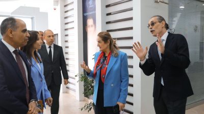 Etimesgut Kaymakamı Özlem Bozkurt Gevrek, Etimesgut Belediyesi'nin lise ve üniversite