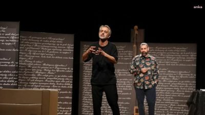 Eyüpsultan Kültür Sanat Merkezi’nde Ruhi Sarı'nın sahne aldığı ve yönettiği "Başka