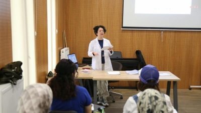 Eyüpsultan Belediyesi’nin kadınlara özel eğitim projesi ESMEK’lerde, zihinsel arınma, stresle