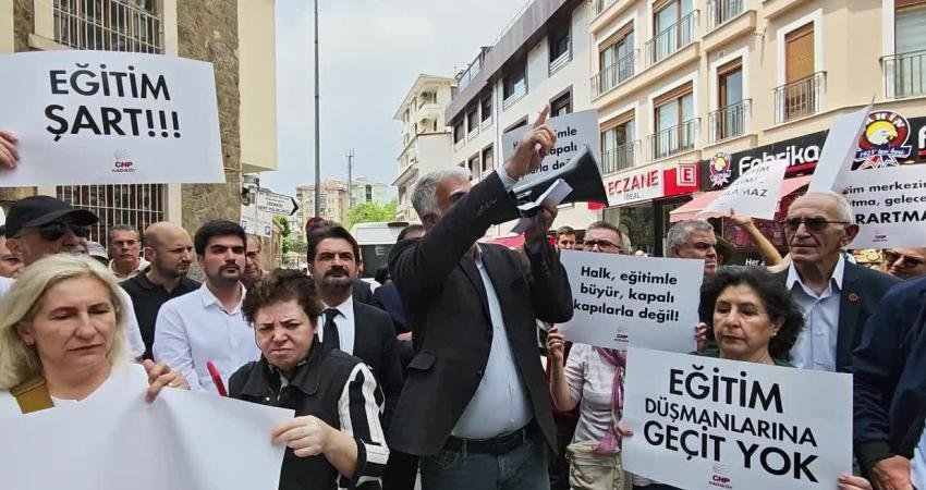 Kadıköy'de faaliyet gösteren Erenköy Zihnipaşa Halk Eğitim Merkezi'nin kapatılacağı iddiaları,
