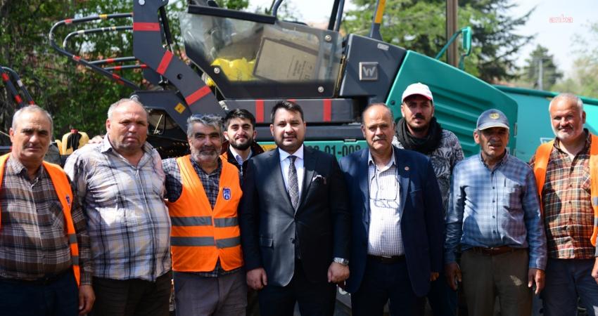 Kahramankazan Belediye Başkanı Çırpanoğlu, devam eden asfalt çalışmalarını yerinde inceledi Kahramankazan Belediye Başkanı Selim Çırpanoğlu, Ahi Mahallesi’nde devam eden sıcak