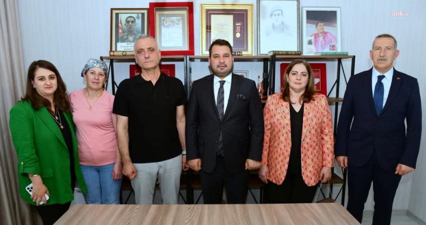 Kahramankazan Belediye Başkanı Selim Çırpanoğlu, Anneler Günü dolayısıyla şehit annelerini