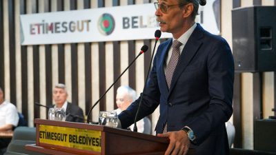 Etimesgut Belediyesi, Korkut Ata Kongre ve Kültür Merkezi'nde bu sabah