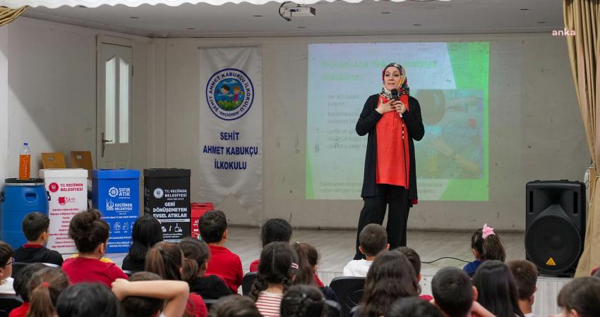 Keçiören Belediyesi’nden öğrencilere ‘sıfır atık’ eğitimi Keçiören Belediyesi tarafından yürütülen geri dönüşüm ve sıfır atık çalışmaları