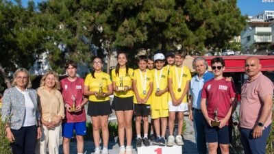 Kuşadası Belediye Başkanı Ömer Günel tarafından kente kazandırılan Kuşadası Tenis