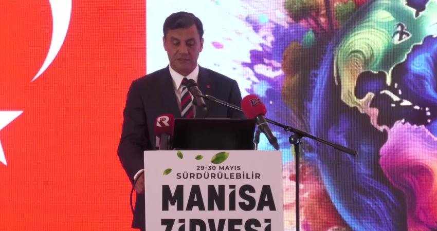 Manisa Büyükşehir Belediye Başkanı Zeyrek: “Zirvede ortaya çıkan fikirler, Manisa’nın geleceği için bir eylem rehberine dönüşecek” Manisa Büyükşehir Belediyesi’nin, iklim değişikliğiyle mücadele ve sürdürülebilir bir kent
