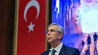 Ankara Büyükşehir Belediye (ABB) Başkanı Mansur Yavaş, "Türk müziğinin değerli