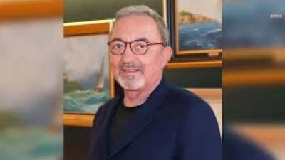 Türkiye Gazeteciler Cemiyeti (TGC) üyesi, sürekli basın kartı sahibi ressam