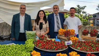 Beykoz Belediyesi, mahalle buluşmalarında vatandaşlardan gelen talepleri tek tek hayata