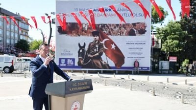 14 Mayıs Dünya Çiftçiler Günü dolayısıyla Atatürk Meydanı’nda düzenlenen törende