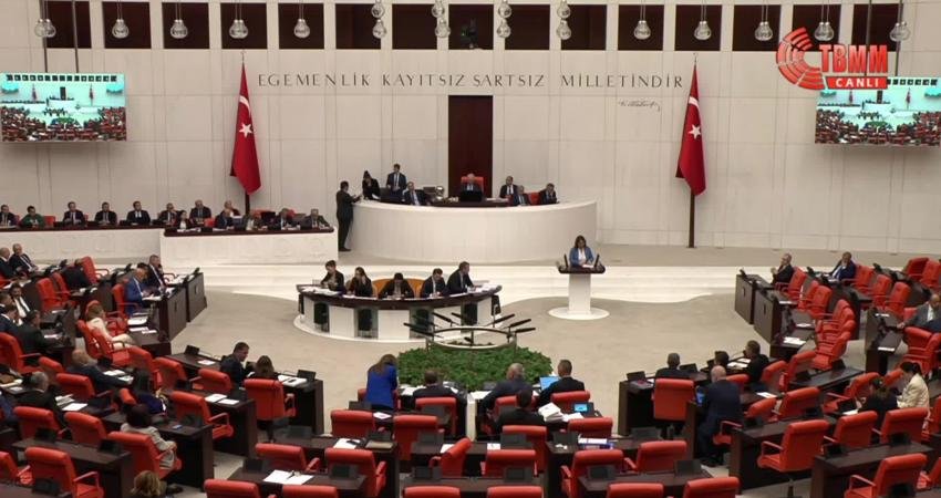 TBMM Genel Kurulu'nda Diyanet İşleri Başkanlığı’na yeni yetkiler tanıyan düzenlemelerin de