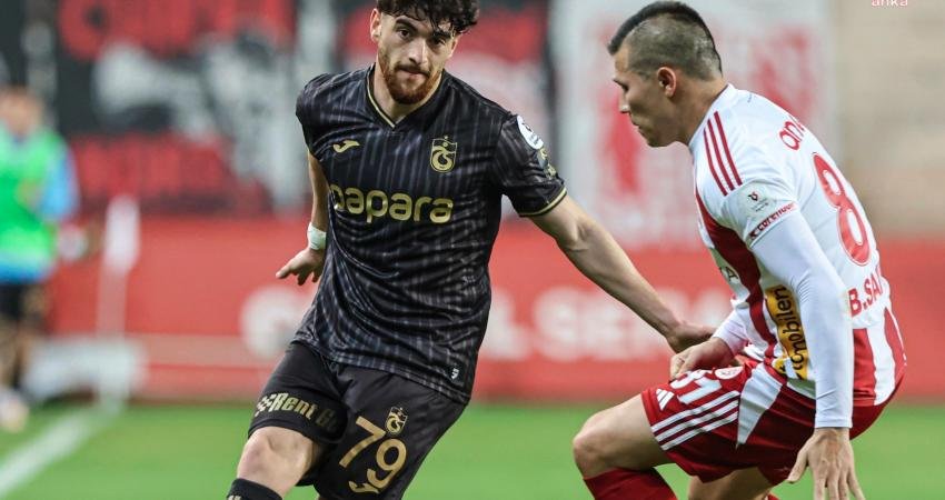 Süper Lig’in son haftasında Trabzonspor konuk oluğu Antalyaspor’u 2-0 mağlup