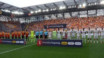 Süper Lig’in 37'inci haftasında Göztepe, evinde karşılaştığı Galatasaray'a  2-0