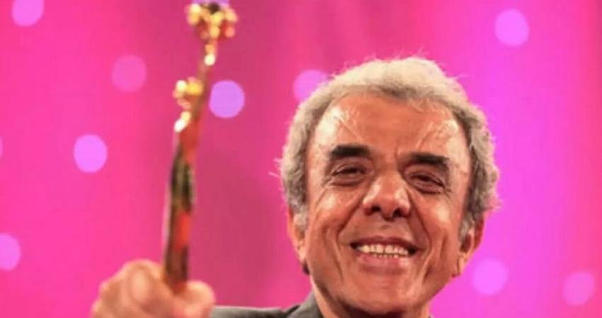 Ünlü yönetmen ve senarist Ali Özgentürk 80 yaşında yaşamını yitirdi.