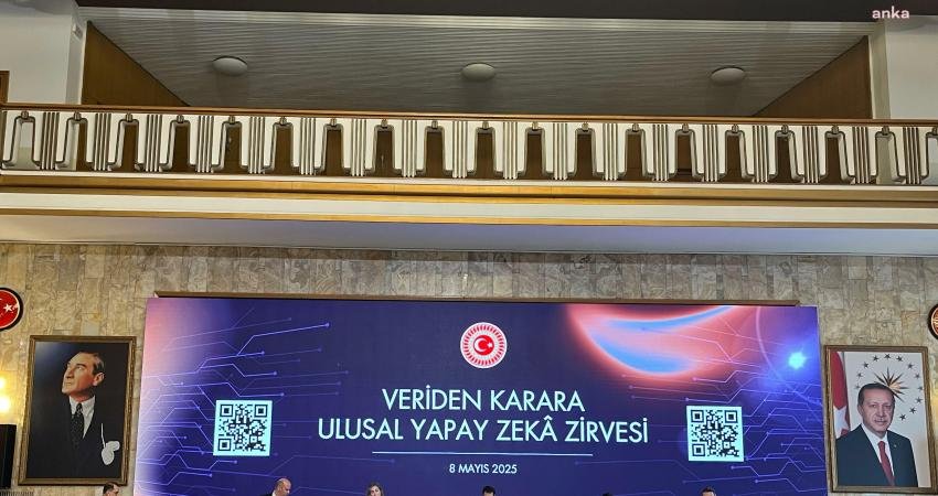 TBMM'de düzenlenen "Veriden Karara Ulusal Yapay Zeka Zirvesi" başladı. CHP