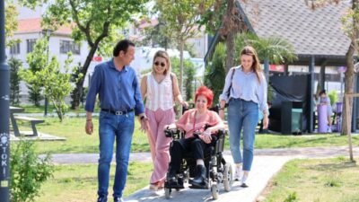 Bedensel engelli 78 yaşındaki Gülseren Şenman, tam 45 yıl sonra