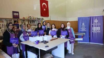 İBB, kadınların gündelik yaşamda karşılaşabilecekleri ihtiyaçlara yönelik beceriler kazandırmak amacıyla