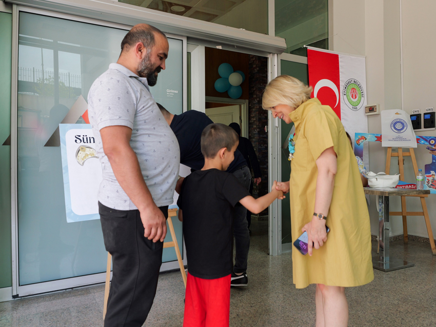 Etimesgut Belediyesi, sosyal sağlık hizmetleriyle vatandaşların yanında olmaya ve ilçede