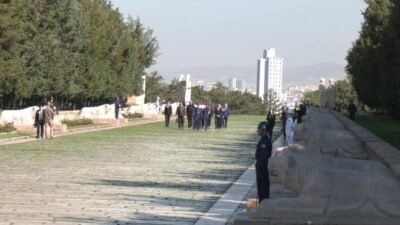 ABD'nin Ankara Büyükelçisi ve Suriye Özel Temsilcisi Thomas Barrack, Anıtkabir'i