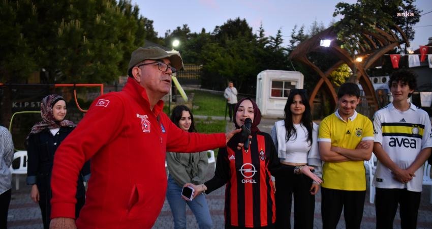 Beylikdüzü Belediyesi, Yükseköğretim Kurumları Sınavı’na (YKS) hazırlanan öğrencilere yönelik motivasyon