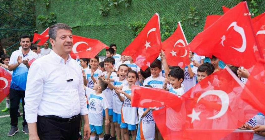 Adıyaman Belediyesi’nin yaz spor okulları başlıyor. Yüzme, futbol ve kız