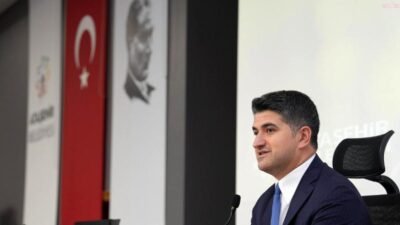 Ataşehir Belediye Başkanı Onursal Adıgüzel, Kurban Bayramı dolayısıyla belediye çalışanlarıyla
