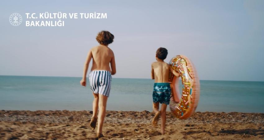 Kültür ve Turizm Bakanı Mehmet Nuri Ersoy, 2024 yılında 3 milyondan