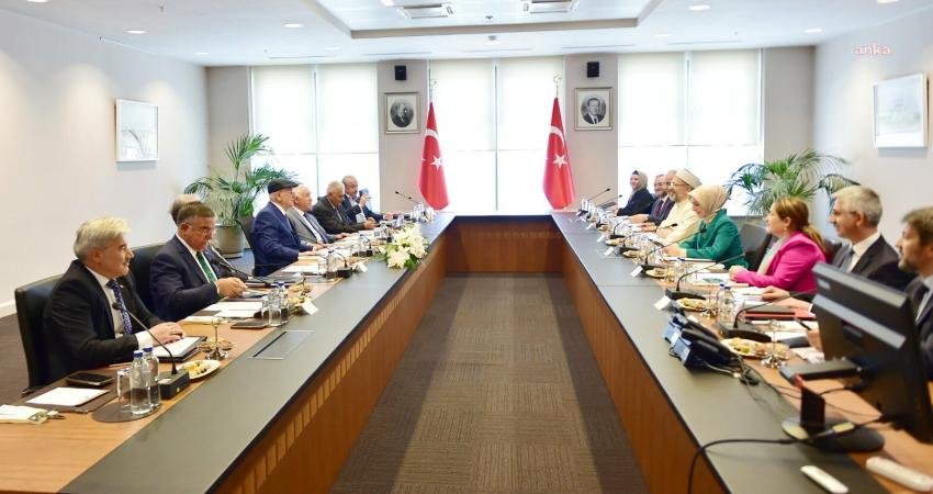 Aile ve Sosyal Hizmetler Bakanı Mahinur Özdemir Göktaş, Cumhurbaşkanlığı Yüksek