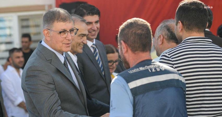 İzmir Büyükşehir Belediye Başkanı Cemil Tugay, Kurban Bayramı öncesi bayramlaşma