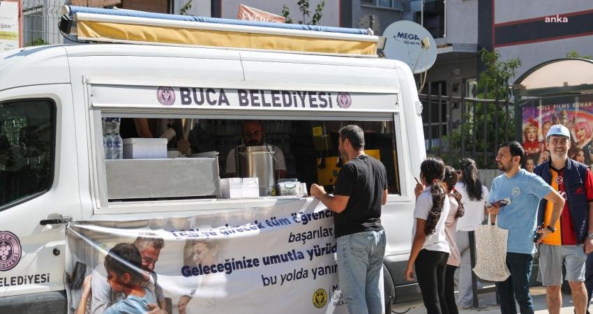 Buca Belediyesi, Liselere Geçiş Sistemi (LGS) sınavına giren öğrenciler ve