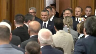 CHP Genel Başkanı Özgür Özel, "Seçimden sonra enflasyon 80'lere gidip geri