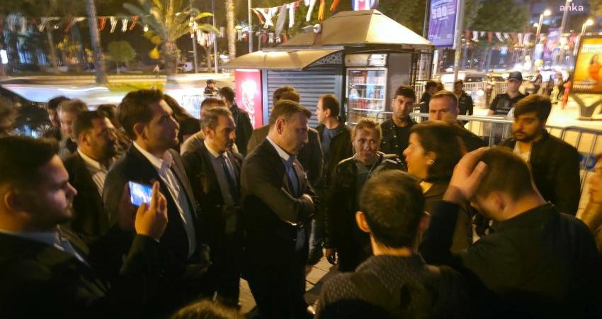 CHP İstanbul İl Başkanı Özgür Çelik, CHP belediyelerine yapılan operasyonlar