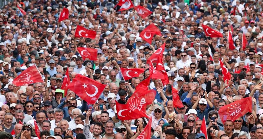 CHP’li kurmaylar 30 Haziran’da görülecek kurultay davasında karar çıkmasını beklemediklerini,