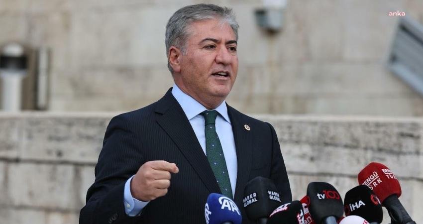 CHP Grup Başkanvekili Murat Emir, CHP'li belediyelere yönelik operasyonlar kapsamında